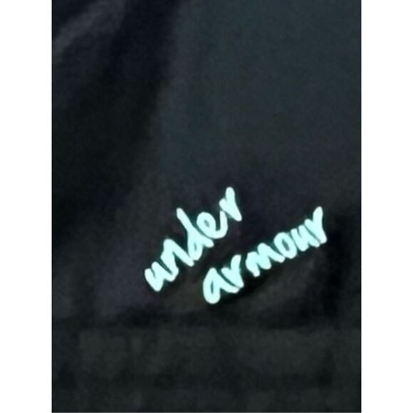 Under Armour Woman’s MTN Light Weight Hooded Side Zip Button Neck Two Pocket Bla - Picture 4 of 7